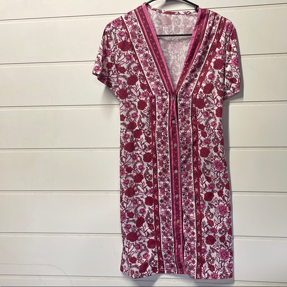 Floral V-Neck Button-Up dress